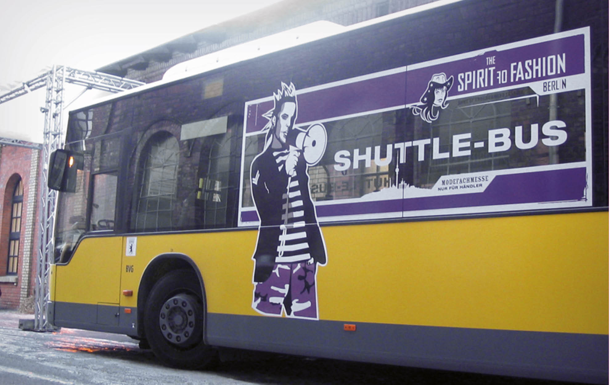 Bus Folierung - The Spirit of Fashion